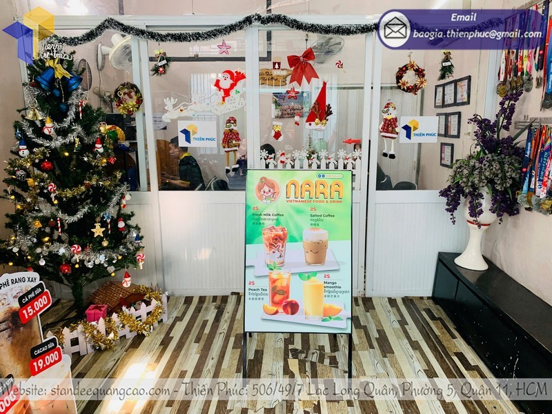 Chiến lược kinh doanh của standee khung sắt chữ A
